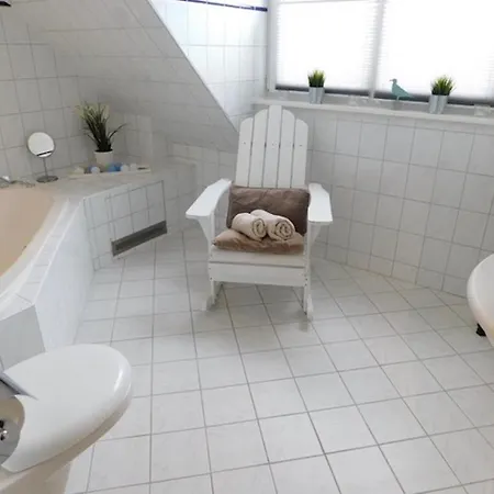 度假居 Cozy 1 - Garten, Terrasse Und Kamin Zwischen & Suedstrand 伯格奥夫费马恩